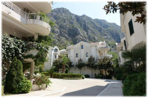 Roman Gardens Deluxe apartments